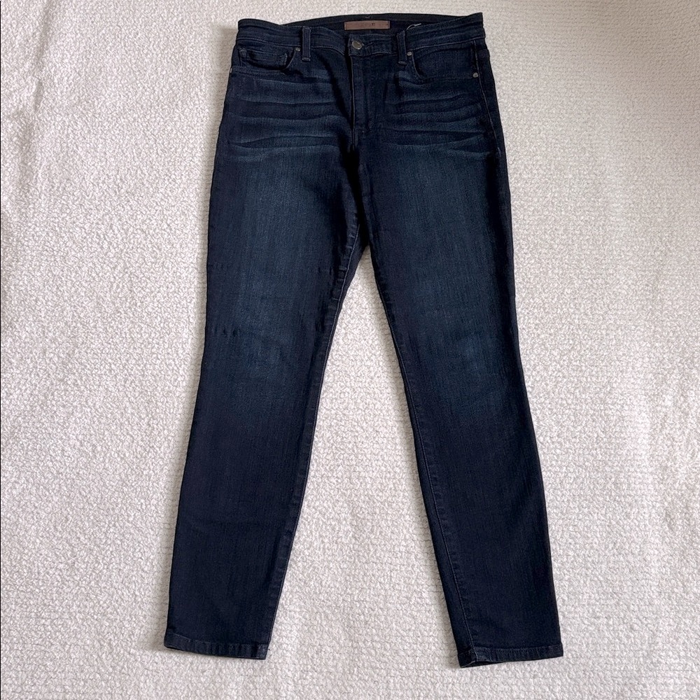 Joe's Jeans Dark Blue Skinny Jeans - W 29